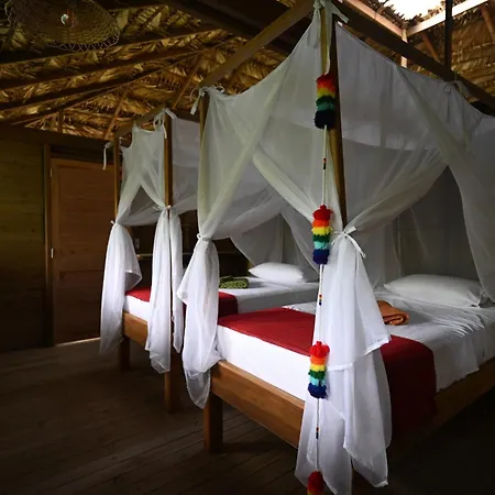Madre Selva Eco Lodge Nuqui Exterior photo