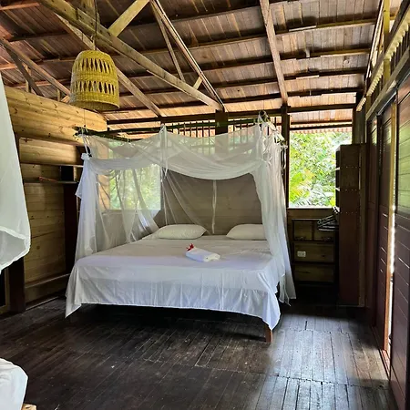 Madre Selva Eco Lodge Nuqui Exterior photo